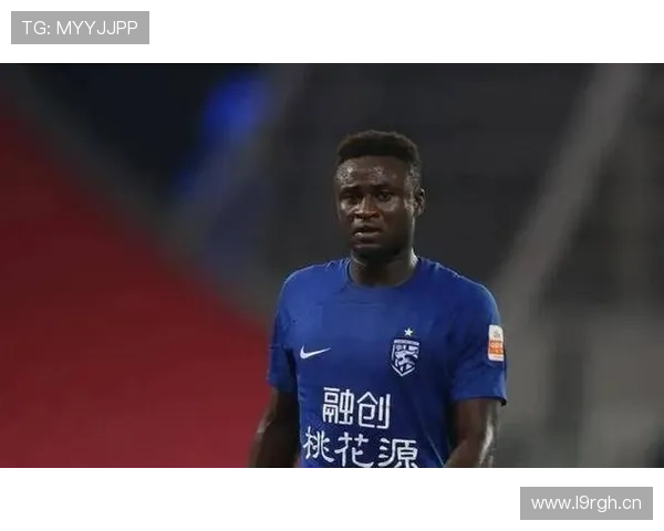 戴维森新赛季担任青岛西海岸队长